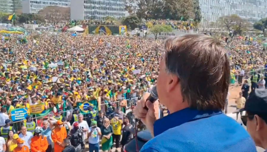 Center bolsonaro45