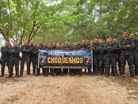 Left or right whatsapp image 2025 09 29 at 17.52.07