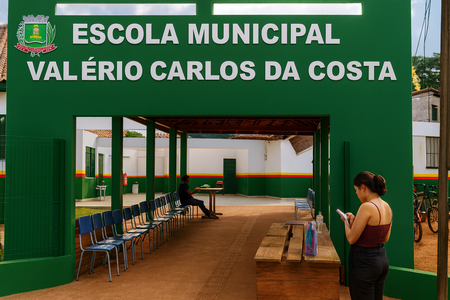 Left or right chatgpt image 26 de set. de 2025 06 27 03